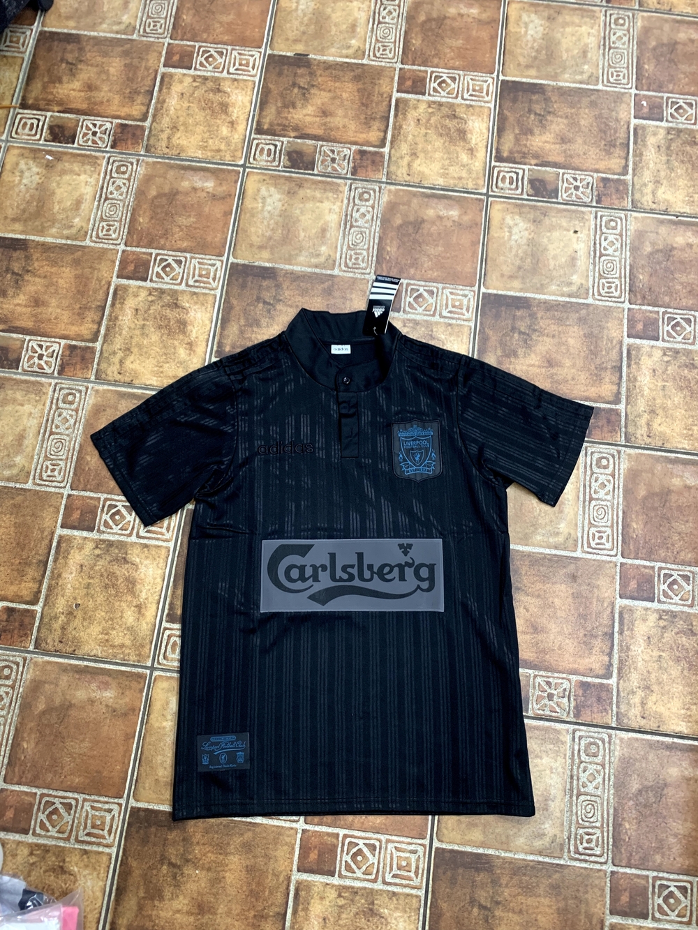 Adidas Liverpool 1995 Blackout Retro Jersey Size M